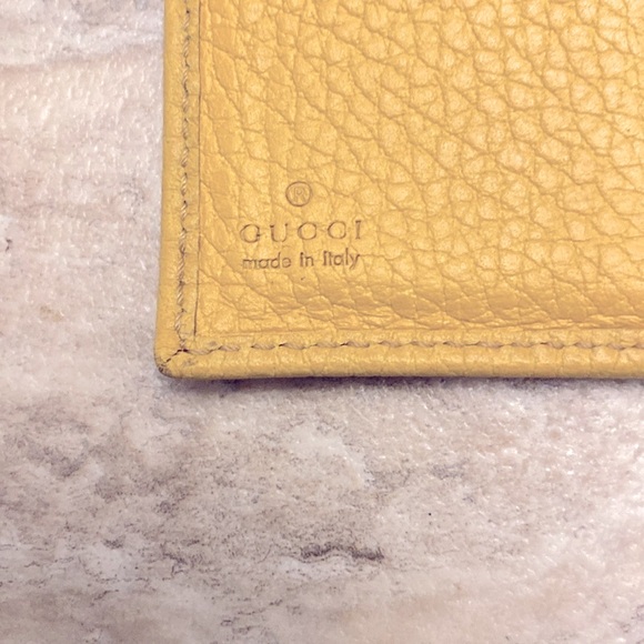 Gucci Yellow Leather Vintage Card Holder - Picture 5 of 8